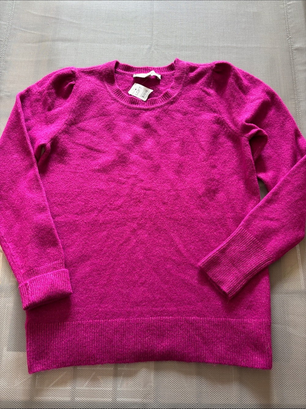 LOFT Fuchsia Crewneck Sweater sz M puffed sleeve NWT